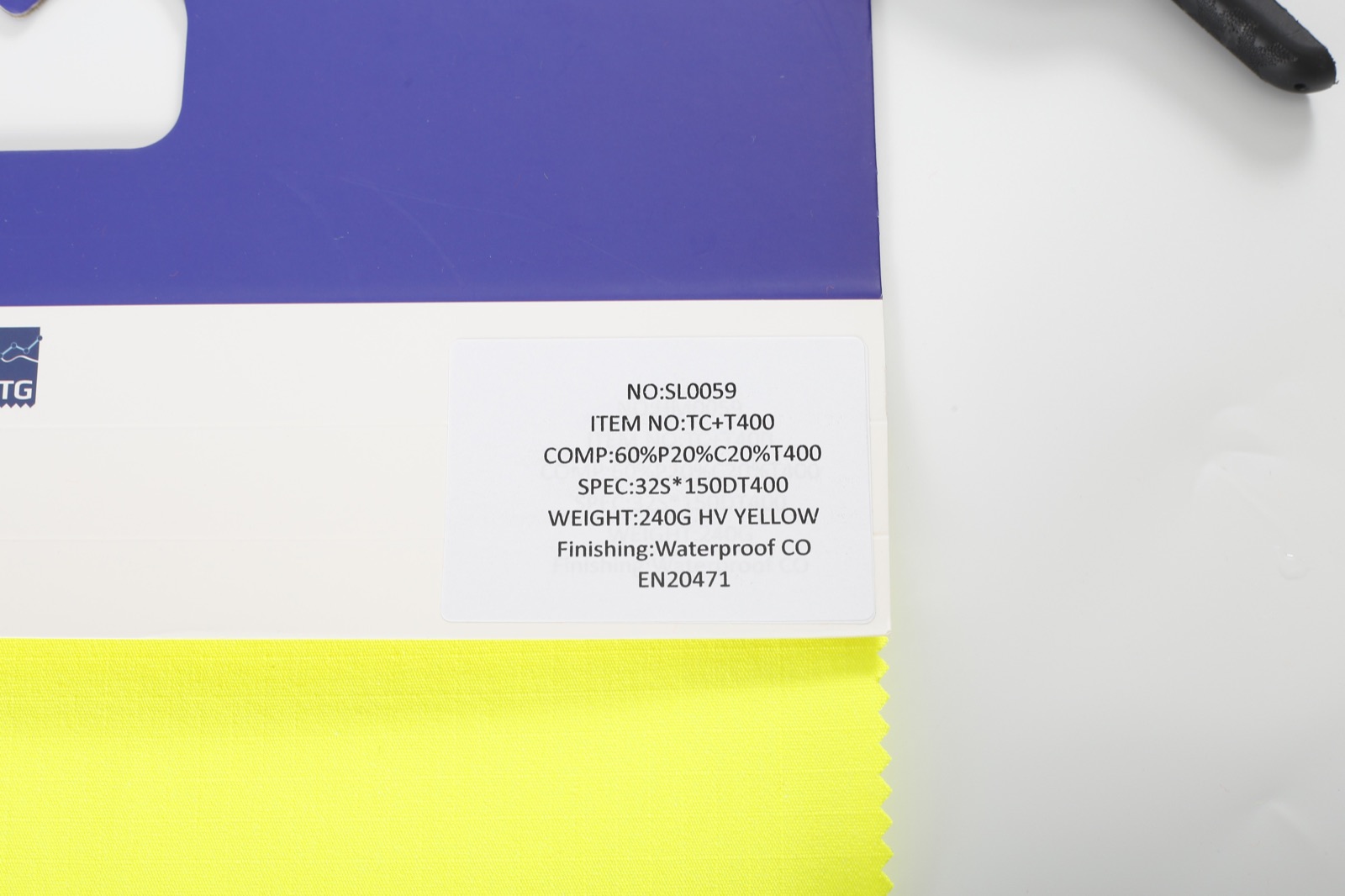 HM059 high-visibility stretch workwear and uniforms product sample