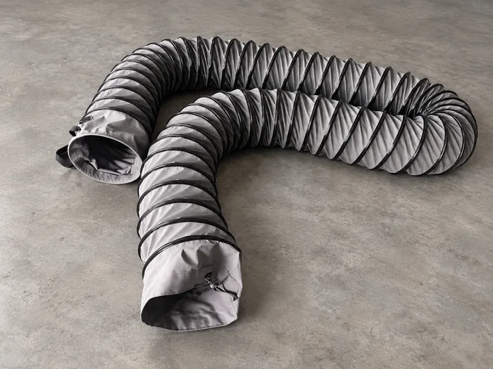 HM270 · anvendelseseksempel i en fleksibel industriel ventilationskanal